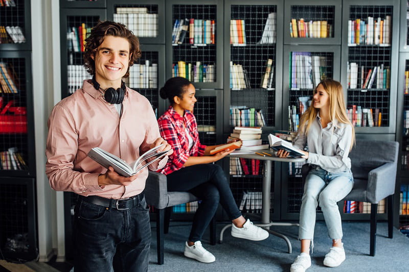 Studenti se raduju: povećanje satnice