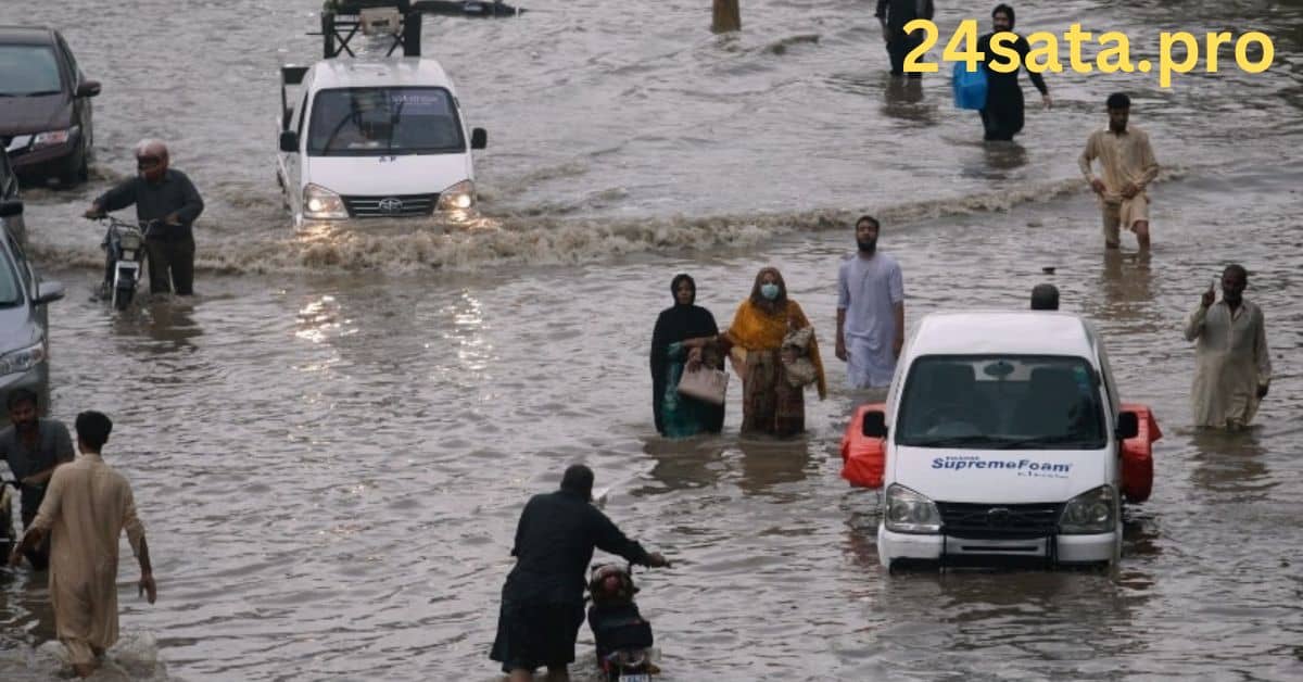 FOTO Obilna kiša poplavila prometnice u Trogiru i na Čiovu