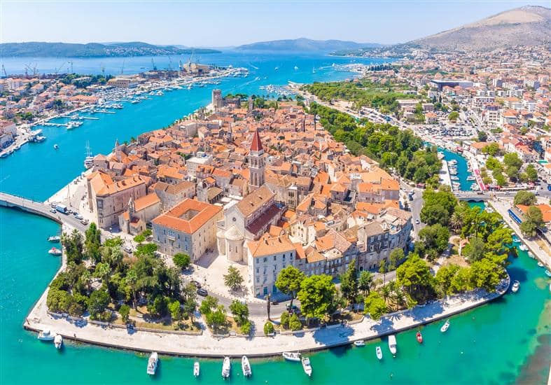 Trogir i Čiovo prekrasna regija